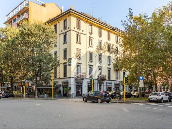 appartamento in vendita a Milano in zona Isola