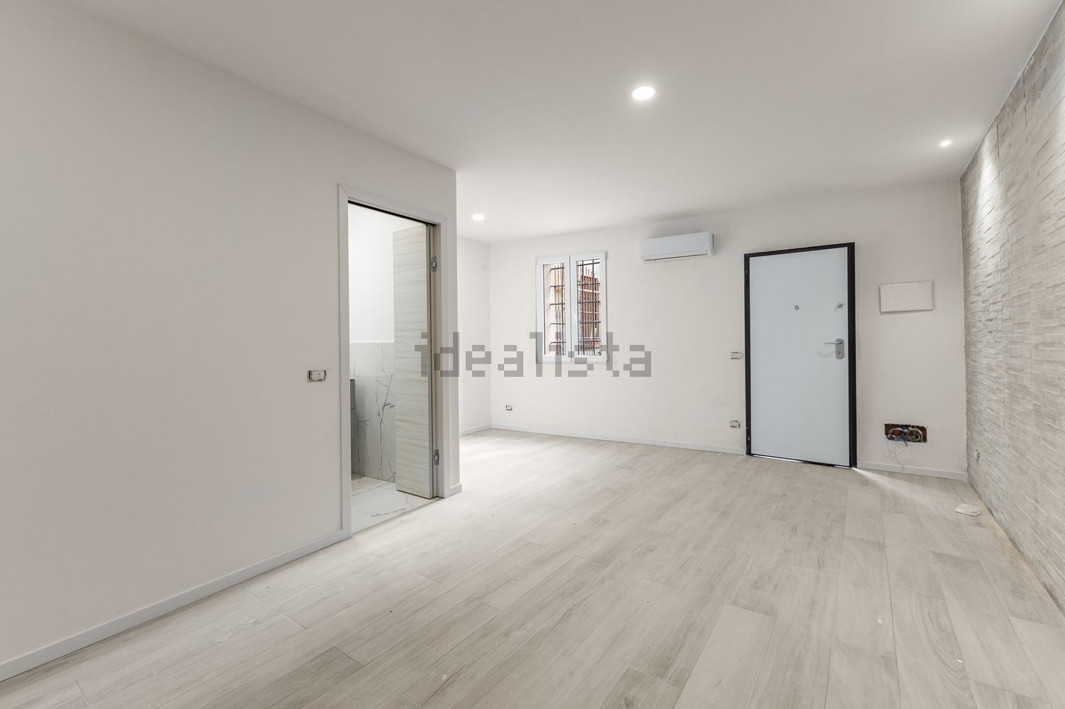 appartamento in vendita a Milano in zona Quarto Cagnino