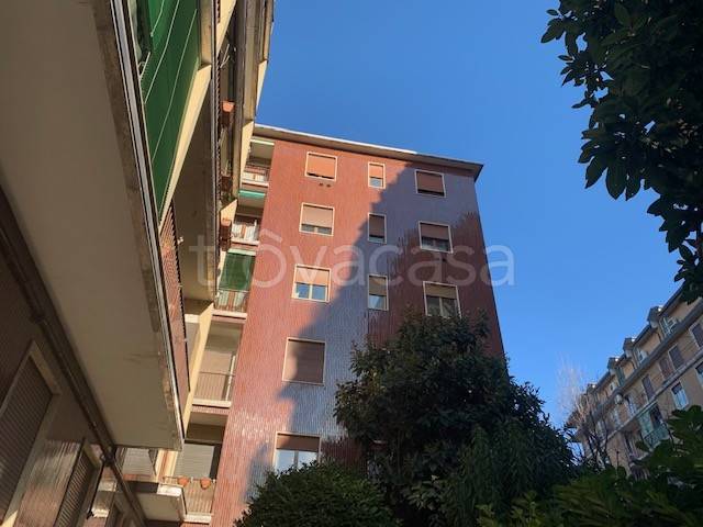 appartamento in vendita a Milano in zona Calvairate