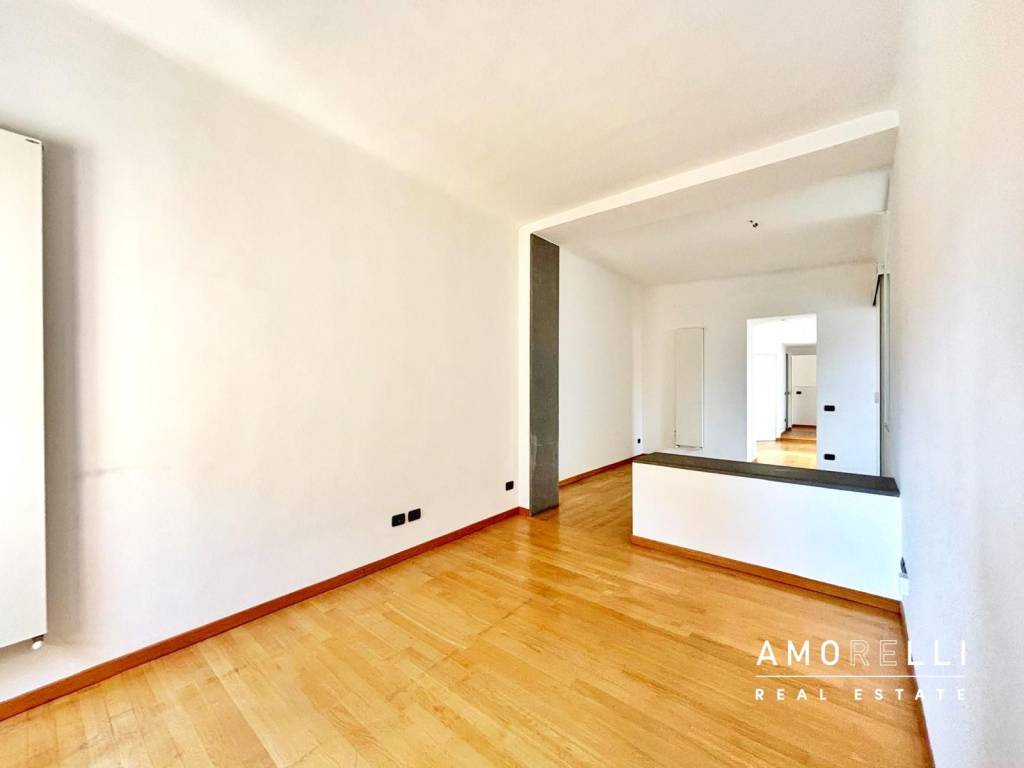 appartamento in vendita a Milano in zona Stazione Centrale