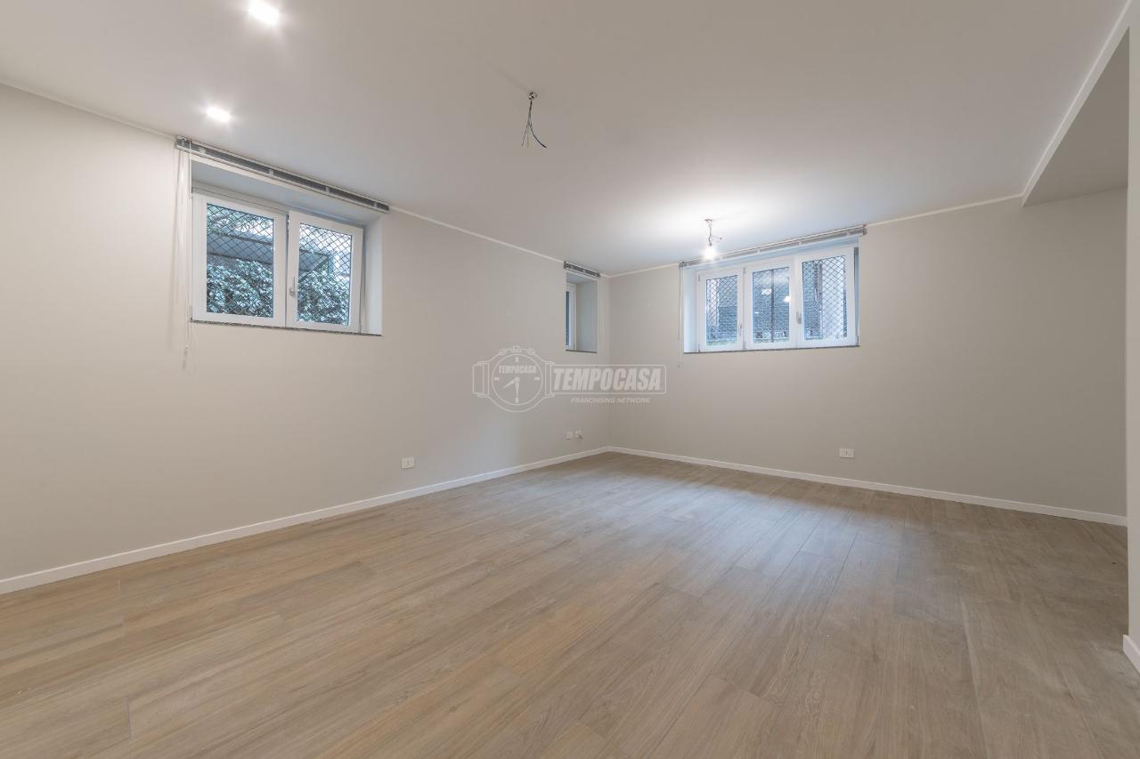 appartamento in vendita a Milano in zona Città Studi