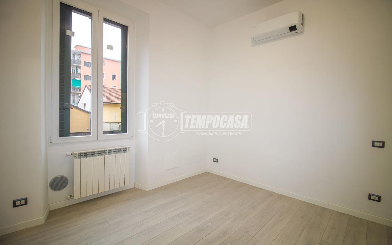 appartamento in vendita a Milano in zona Corvetto