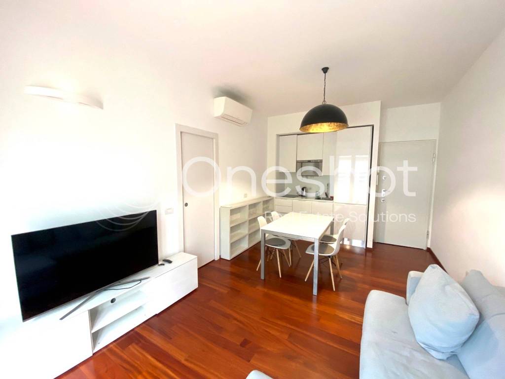 appartamento in vendita a Milano in zona Isola