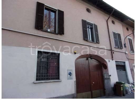 appartamento in vendita a Milano in zona Affori