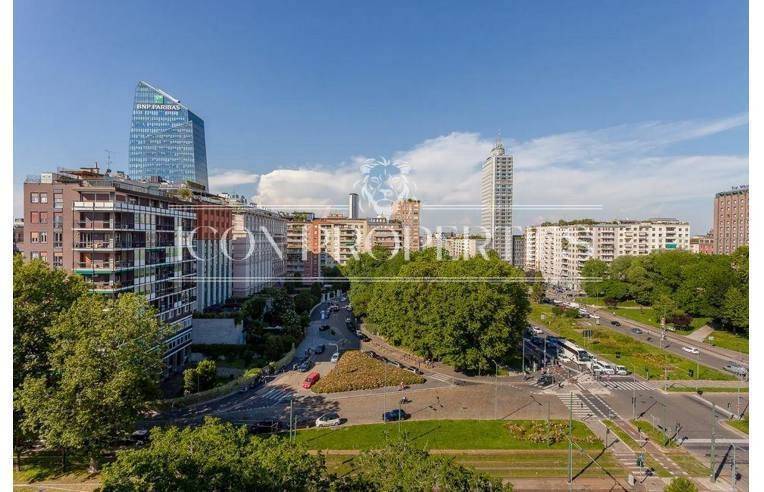 appartamento in vendita a Milano in zona Centro Direzionale