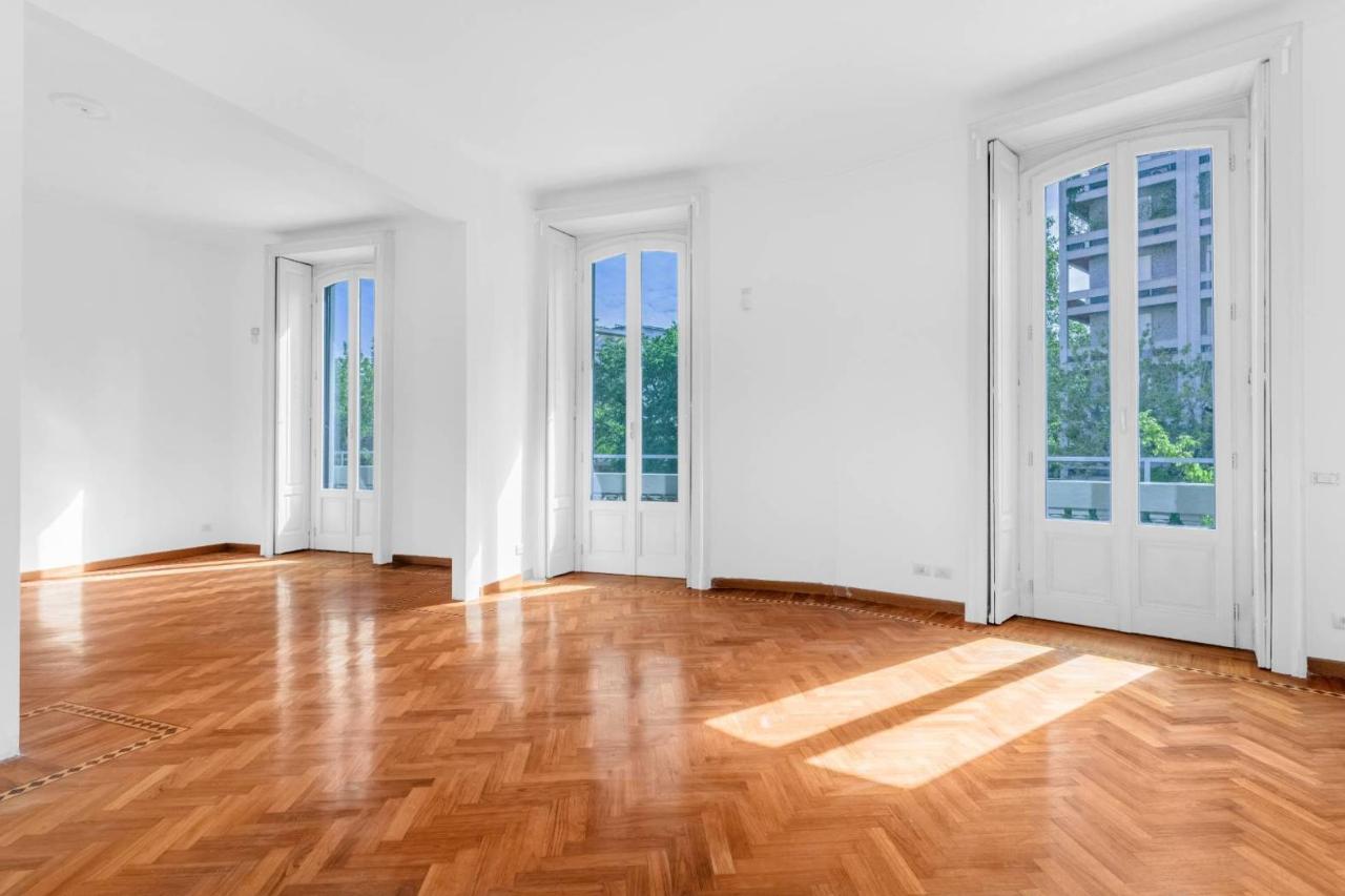 appartamento in vendita a Milano in zona Guastalla
