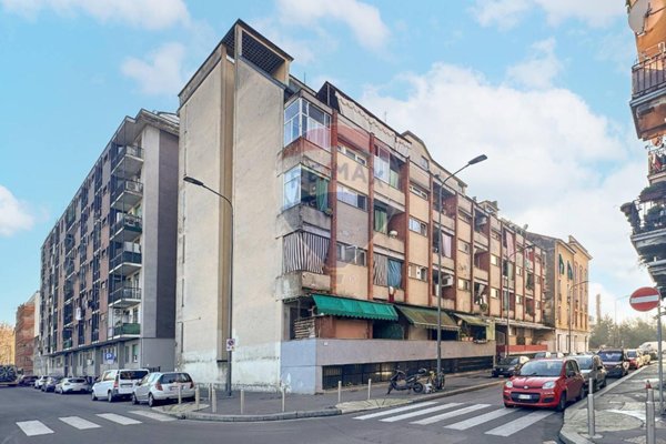 appartamento in vendita a Milano in zona Rogoredo