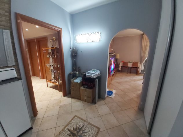 appartamento in vendita a Milano in zona Baggio