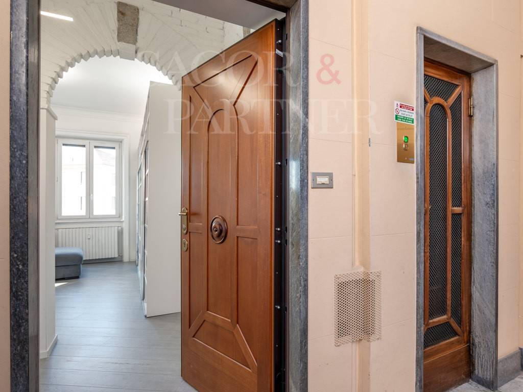 appartamento in vendita a Milano in zona Isola