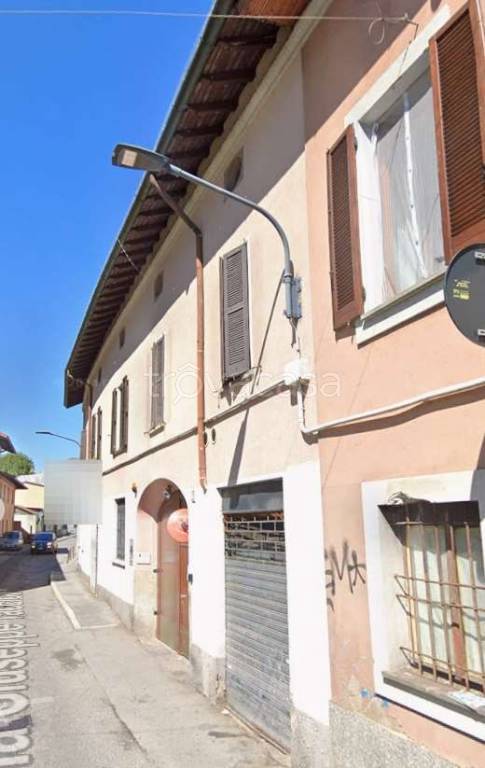 appartamento in vendita a Milano in zona Affori