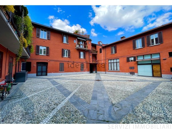 appartamento in vendita a Milano in zona Porta Romana