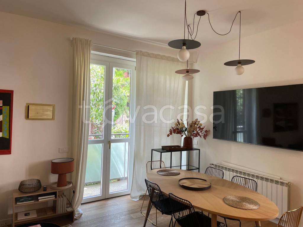 appartamento in vendita a Milano in zona Porta Garibaldi