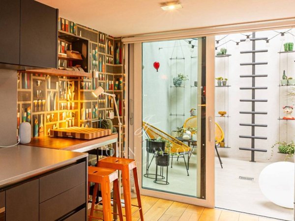 appartamento in vendita a Milano in zona Guastalla