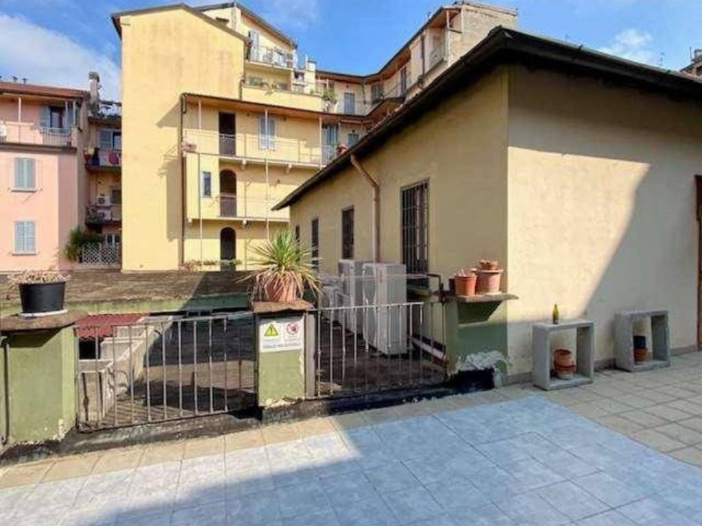 appartamento in vendita a Milano in zona Isola