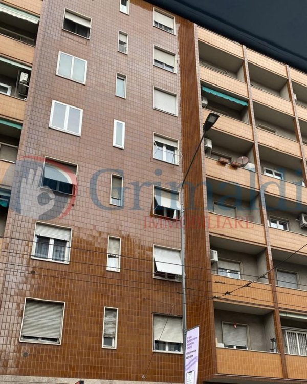 appartamento in vendita a Milano in zona Cagnola