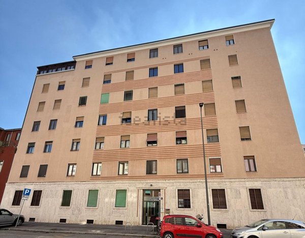appartamento in vendita a Milano in zona Corvetto