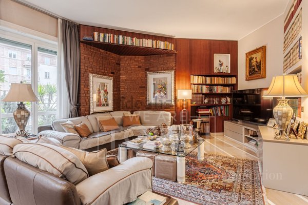 appartamento in vendita a Milano in zona Porta Romana