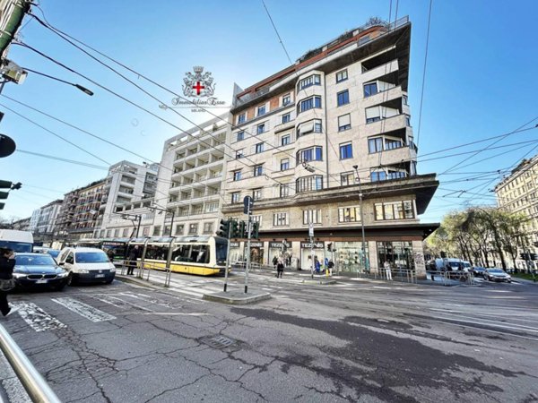 appartamento in vendita a Milano in zona XXII Marzo