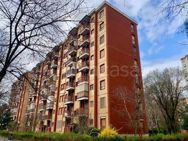 appartamento in vendita a Milano in zona Trenno