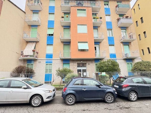 appartamento in vendita a Milano in zona Affori