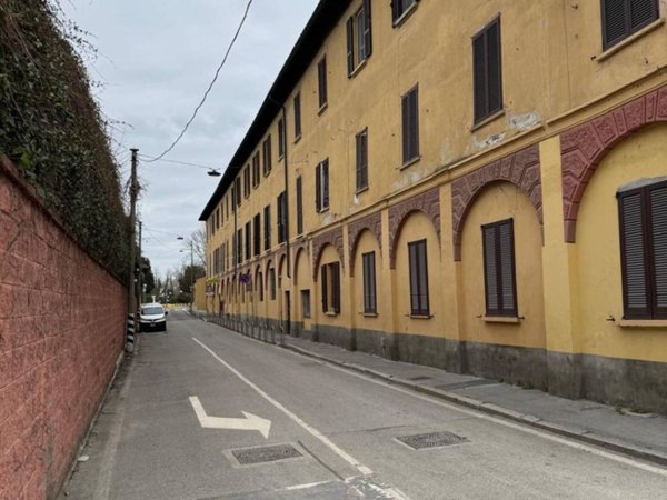 appartamento in vendita a Milano in zona Quintosole