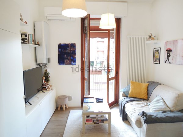 appartamento in vendita a Milano in zona Porta Genova