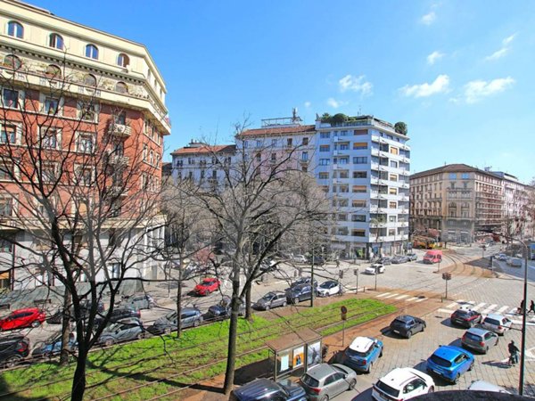 appartamento in vendita a Milano in zona Centro Direzionale