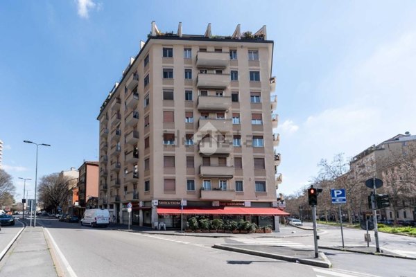 appartamento in vendita a Milano in zona Piazzale Lodi