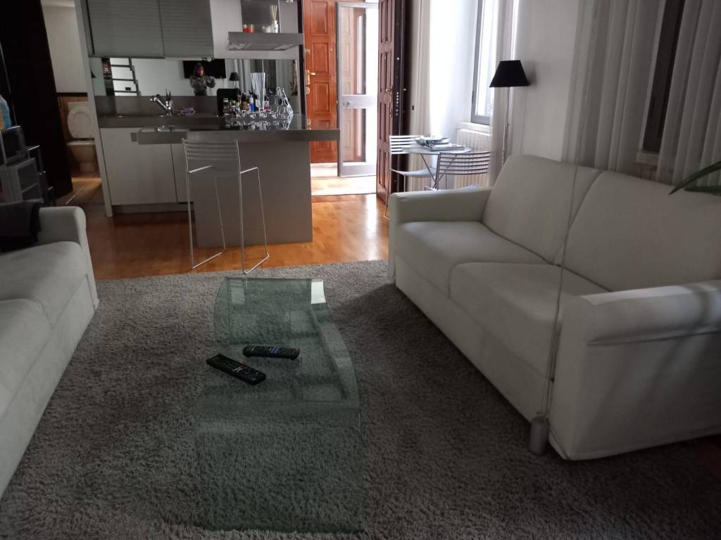 appartamento in vendita a Milano in zona Brera