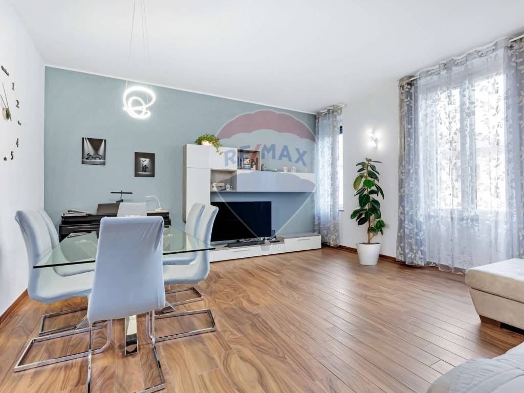 appartamento in vendita a Milano in zona Corvetto