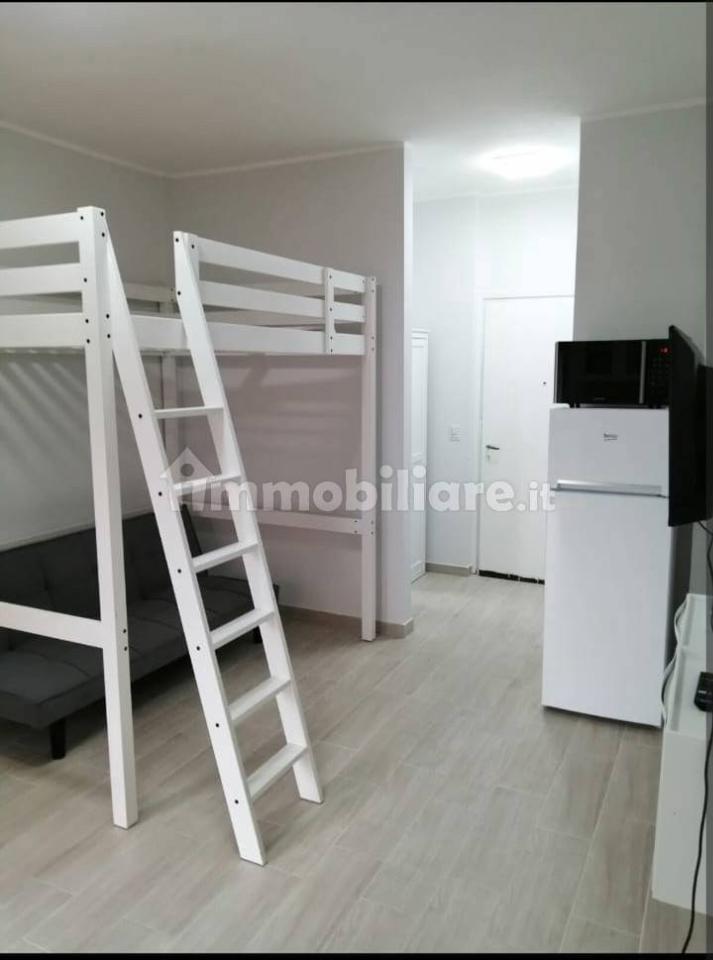 appartamento in vendita a Milano in zona Gallaratese