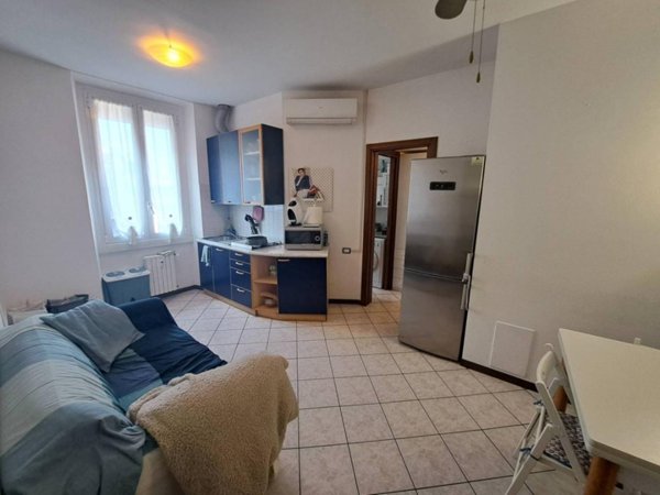 appartamento in vendita a Milano in zona Stadera