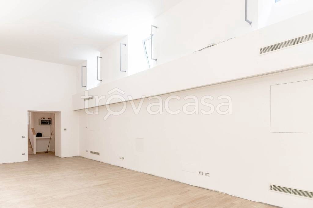 quadrivano in vendita a Milano in zona Porta Romana