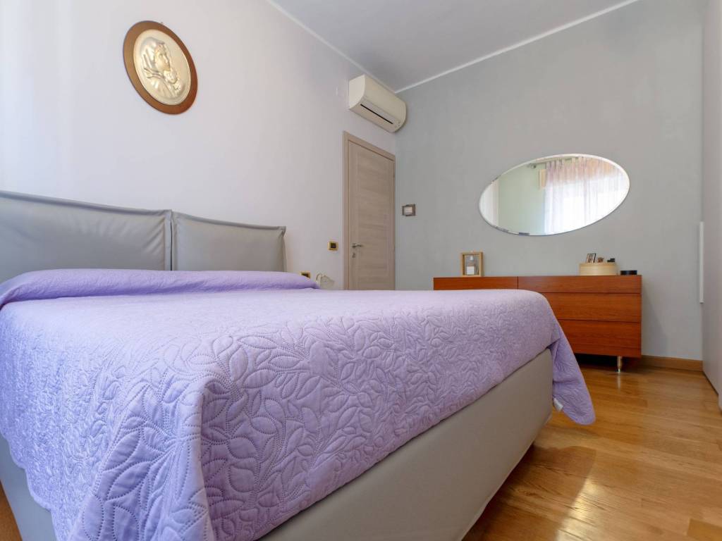 appartamento in vendita a Milano in zona Chiesa Rossa