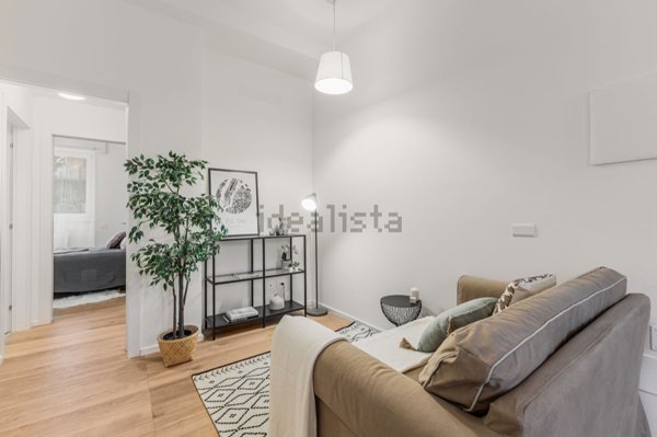 appartamento in vendita a Milano in zona Solari