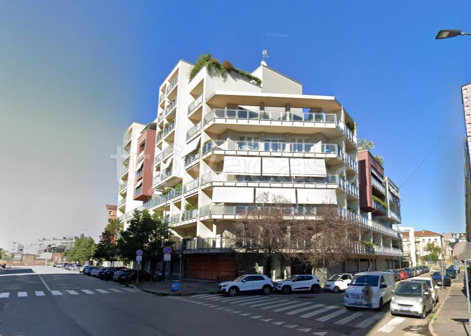 appartamento in vendita a Milano in zona Il Portello