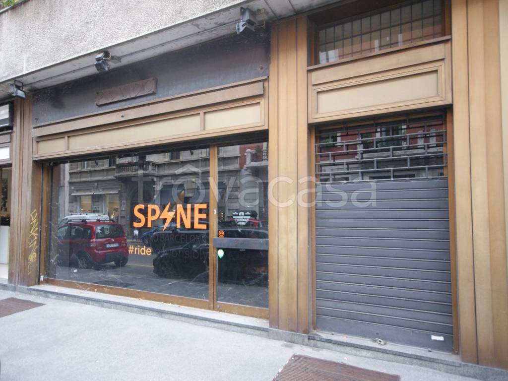 negozio in vendita a Milano in zona Centro Direzionale