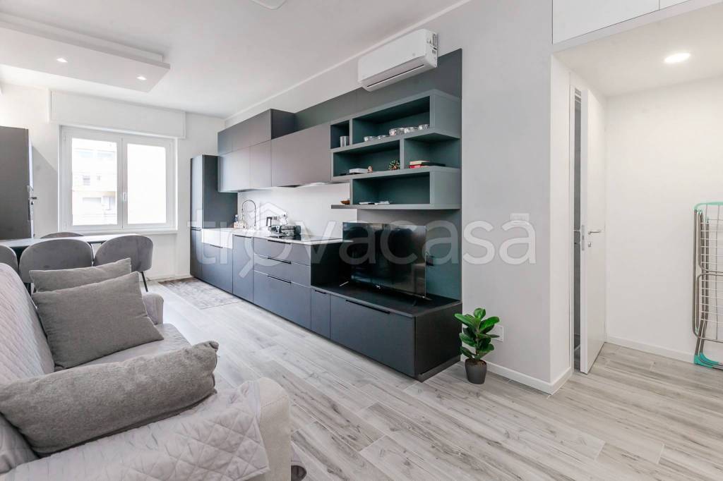 appartamento in vendita a Milano in zona Città Studi