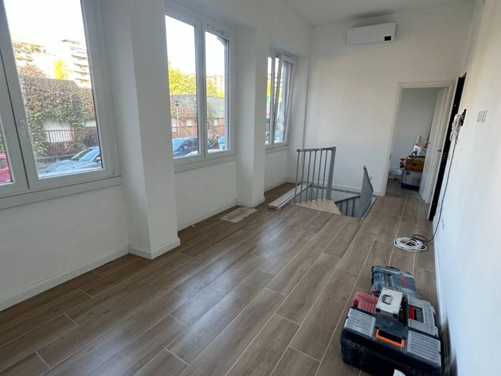 appartamento in vendita a Milano in zona Città Studi