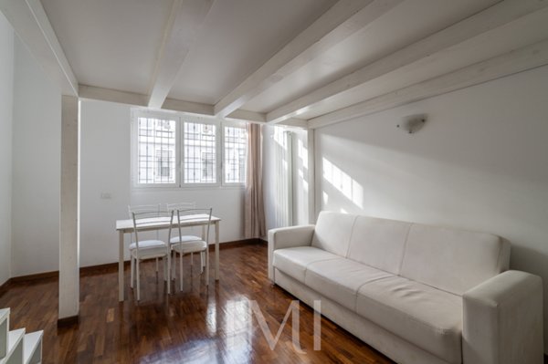 appartamento in vendita a Milano in zona Morivione