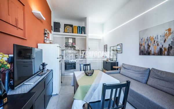 appartamento in vendita a Milano in zona Casoretto