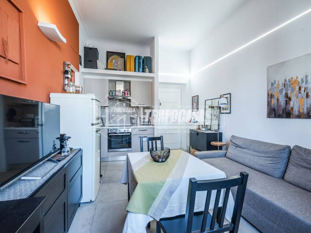 appartamento in vendita a Milano in zona Città Studi