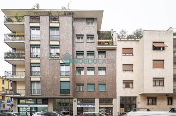 appartamento in vendita a Milano in zona Isola