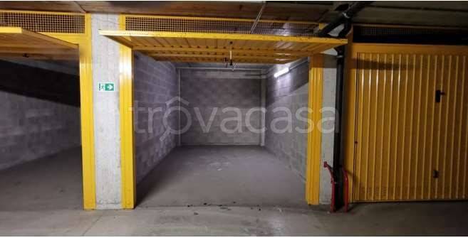 appartamento in vendita a Milano in zona Dergano