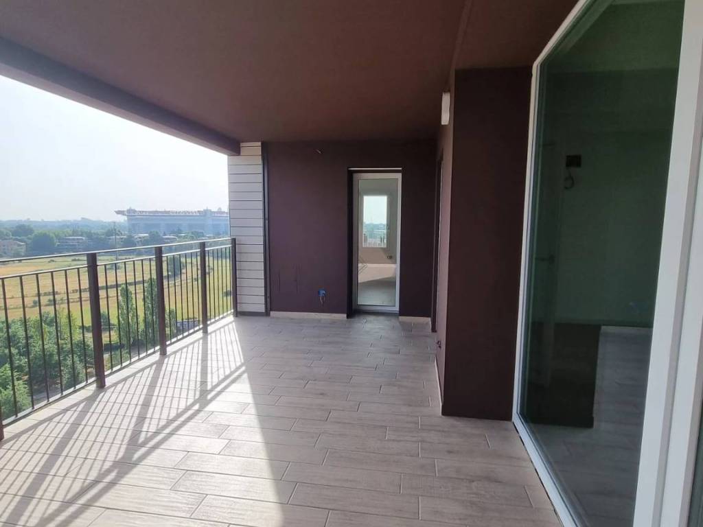 appartamento in vendita a Milano in zona Baggio