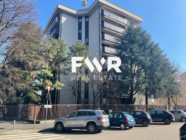 appartamento in vendita a Milano in zona Chiesa Rossa