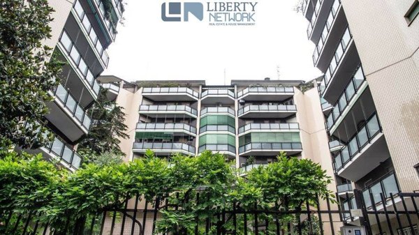 appartamento in vendita a Milano in zona San Siro