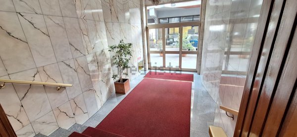 appartamento in vendita a Milano in zona Famagosta
