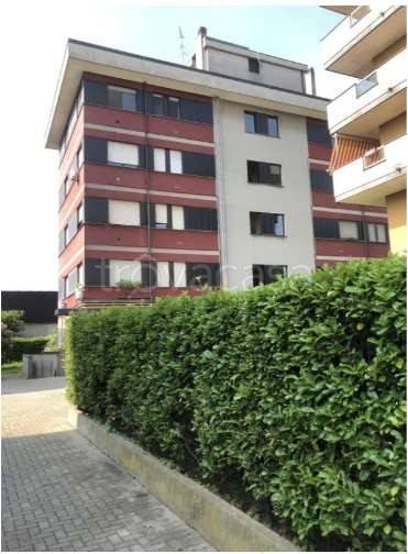 appartamento in vendita a Milano in zona Bovisasca
