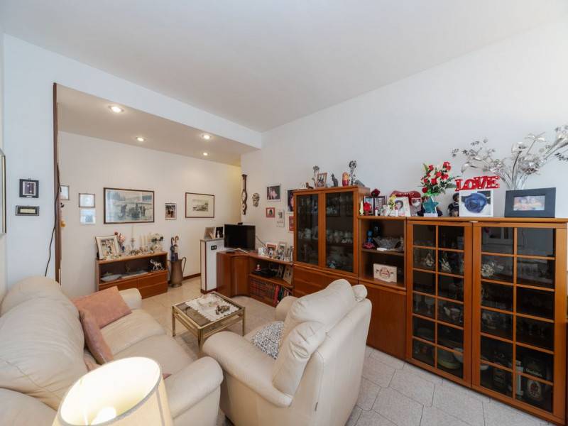 appartamento in vendita a Milano in zona Loreto